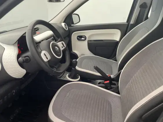 RENAULT TWINGO III - voiture d'occasion - Photo 18