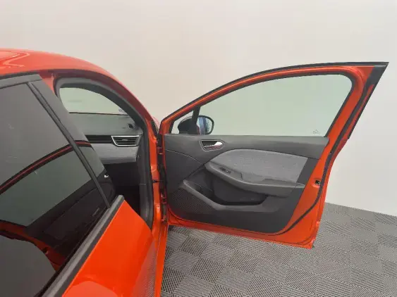 RENAULT CLIO V - voiture d'occasion - Photo 20