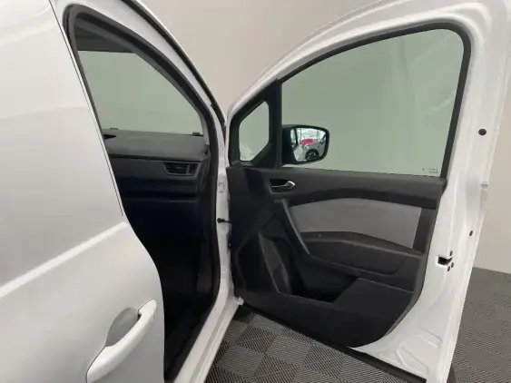 RENAULT KANGOO III - voiture d'occasion - Photo 20