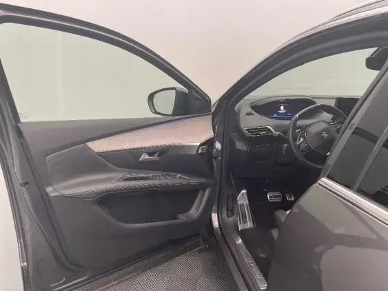 PEUGEOT 3008 II - voiture d'occasion - Photo 19