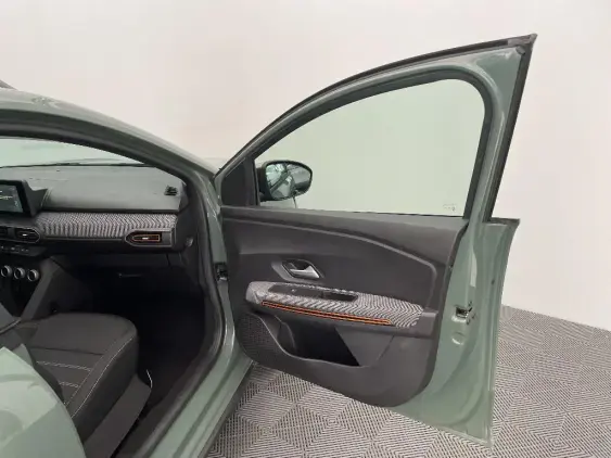 DACIA SANDERO III - voiture d'occasion - Photo 20