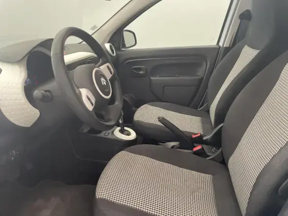 RENAULT TWINGO ELECTRIQUE III - voiture d'occasion - Photo 18