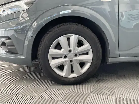 DACIA SANDERO III - voiture d'occasion - Photo 23