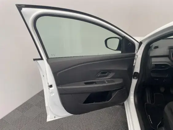 DACIA SANDERO III - voiture d'occasion - Photo 19