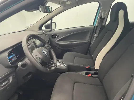 RENAULT ZOE - voiture d'occasion - Photo 18