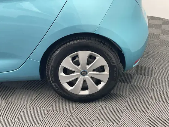 RENAULT ZOE - voiture d'occasion - Photo 24