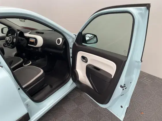 RENAULT TWINGO III - voiture d'occasion - Photo 20