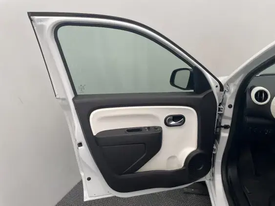 RENAULT TWINGO ELECTRIQUE III - voiture d'occasion - Photo 19