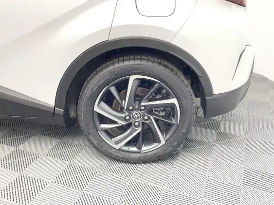 TOYOTA C-HR - voiture d'occasion - Photo 21