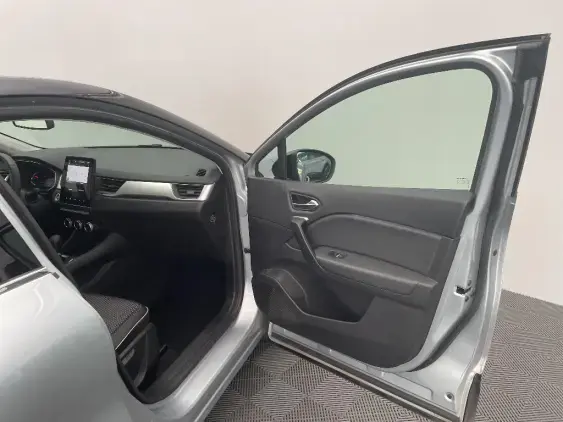 RENAULT CAPTUR II - voiture d'occasion - Photo 20