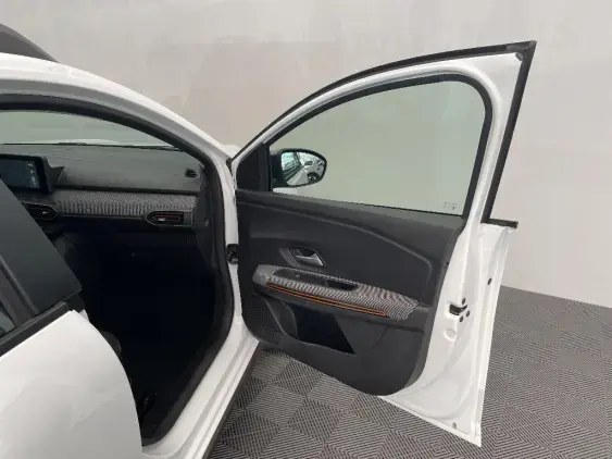 DACIA SANDERO III - voiture d'occasion - Photo 20