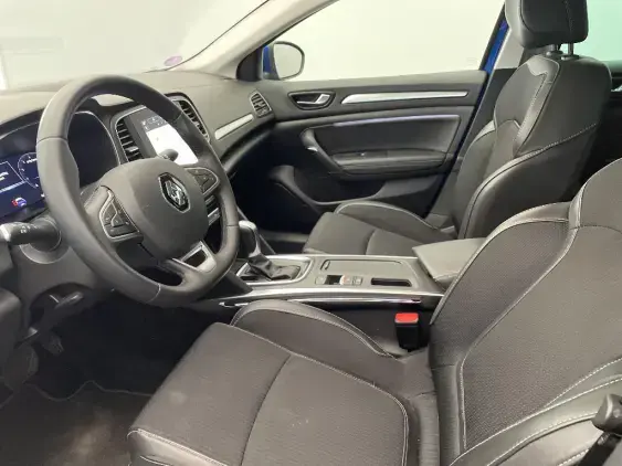 RENAULT MEGANE IV - voiture d'occasion - Photo 18