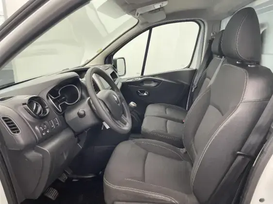 RENAULT TRAFIC FG III - voiture d'occasion - Photo 17
