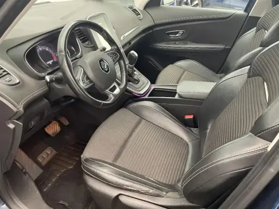 RENAULT SCENIC IV - voiture d'occasion - Photo 18
