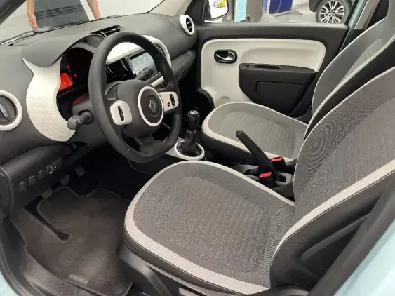 RENAULT TWINGO III - voiture d'occasion - Photo 18