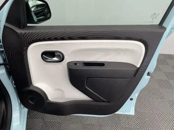 RENAULT TWINGO III - voiture d'occasion - Photo 19