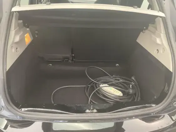 RENAULT ZOE - voiture d'occasion - Photo 16