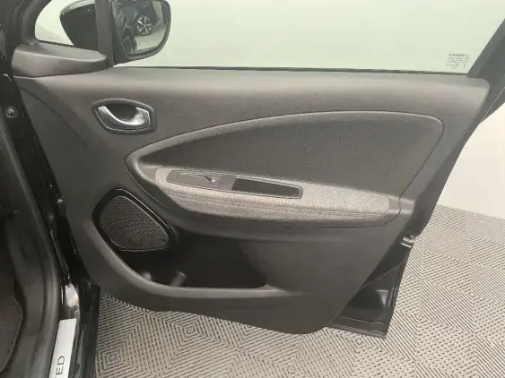 RENAULT ZOE - voiture d'occasion - Photo 20