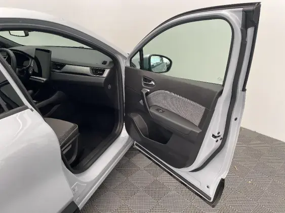 RENAULT CAPTUR II - voiture d'occasion - Photo 20