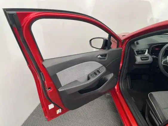 RENAULT CLIO V - voiture d'occasion - Photo 19