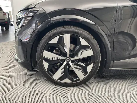 RENAULT MEGANE V - voiture d'occasion - Photo 22