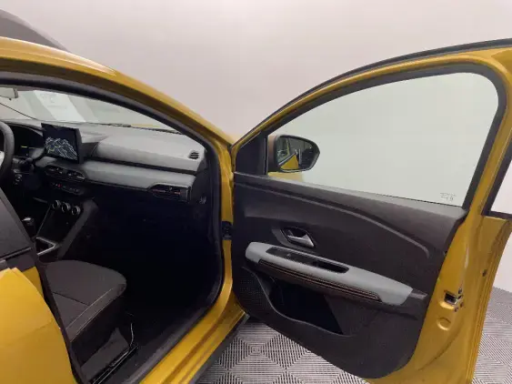 DACIA SANDERO III - voiture d'occasion - Photo 19