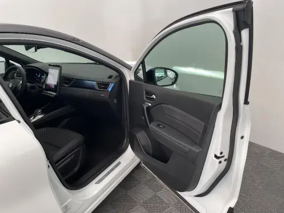 RENAULT CAPTUR II - voiture d'occasion - Photo 20