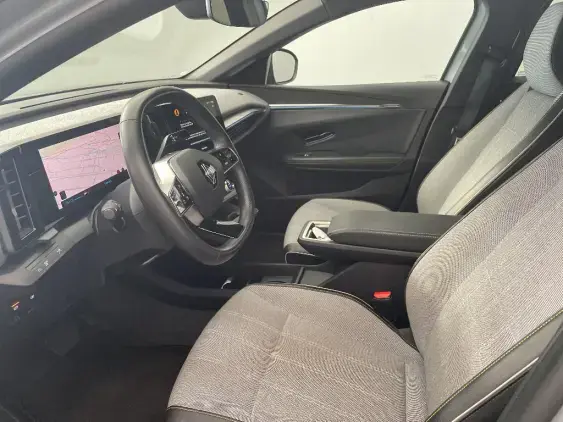 RENAULT MEGANE V - voiture d'occasion - Photo 18