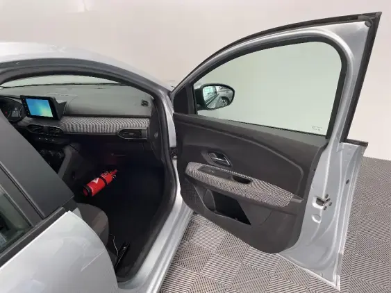 DACIA SANDERO III - voiture d'occasion - Photo 20