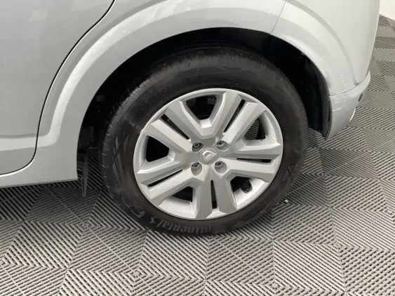 DACIA SANDERO III - voiture d'occasion - Photo 24