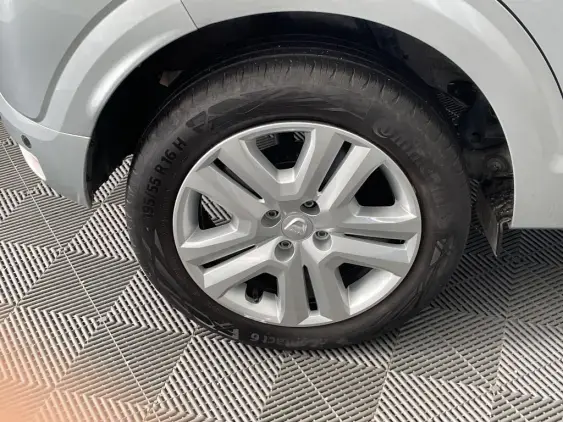 DACIA SANDERO III - voiture d'occasion - Photo 25
