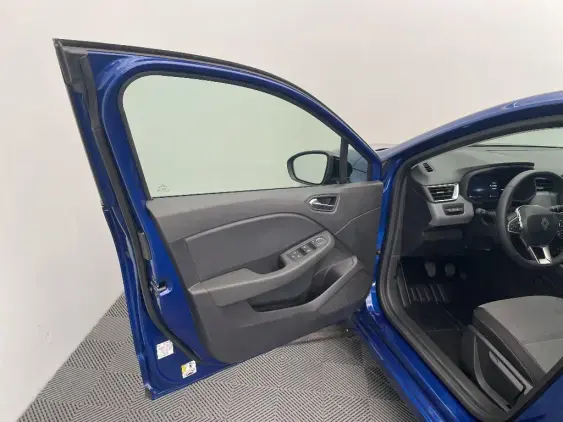 RENAULT CLIO V - voiture d'occasion - Photo 19