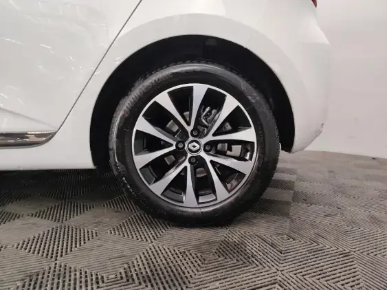 RENAULT CLIO V - voiture d'occasion - Photo 21