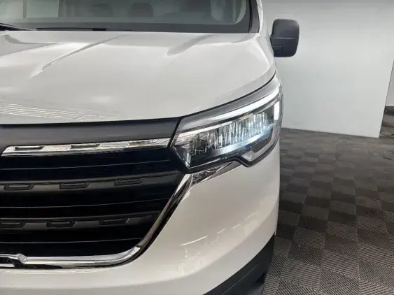 RENAULT TRAFIC FG III - voiture d'occasion - Photo 19