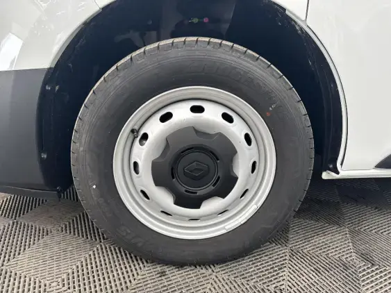 RENAULT TRAFIC FG III - voiture d'occasion - Photo 20