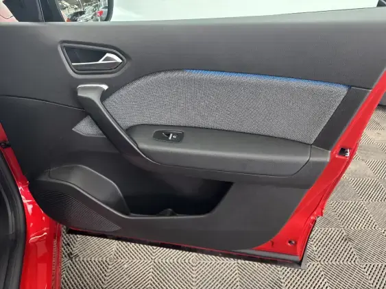 RENAULT CAPTUR II - voiture d'occasion - Photo 20