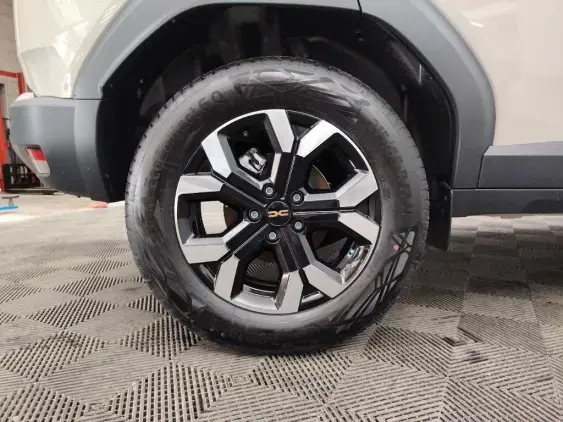 DACIA DUSTER III - voiture d'occasion - Photo 21