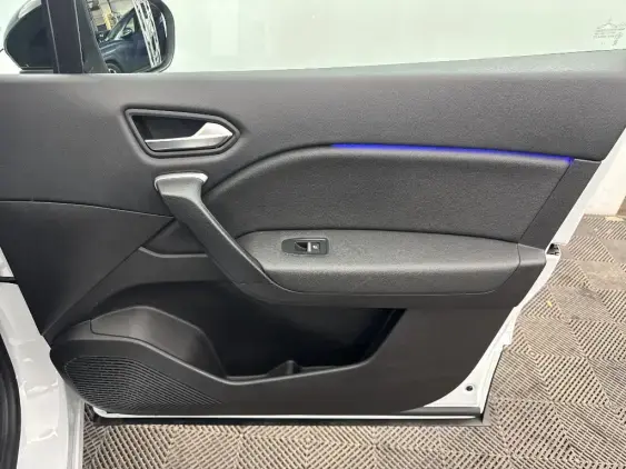 RENAULT CAPTUR II - voiture d'occasion - Photo 17