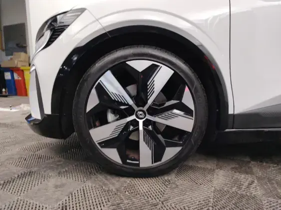 RENAULT MEGANE V - voiture d'occasion - Photo 20