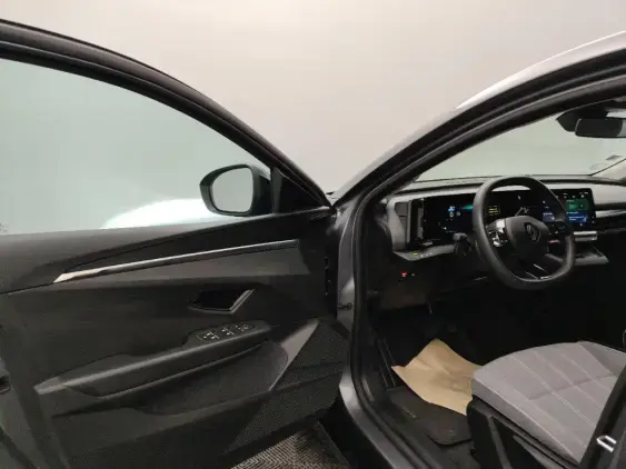 RENAULT MEGANE V - voiture d'occasion - Photo 16