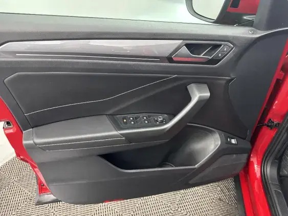 VOLKSWAGEN T-ROC - voiture d'occasion - Photo 19