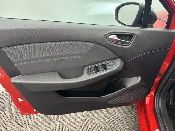 RENAULT CLIO V - voiture d'occasion - Photo 19