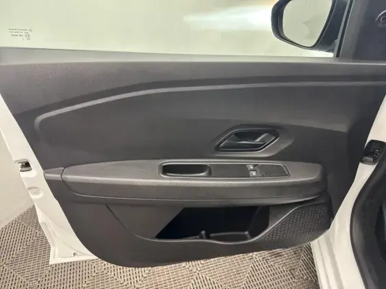 DACIA SANDERO III - voiture d'occasion - Photo 18