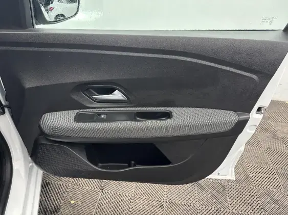 DACIA SANDERO III - voiture d'occasion - Photo 17