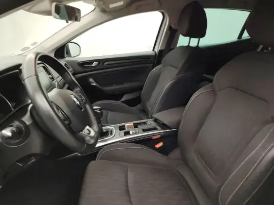 RENAULT MEGANE IV - voiture d'occasion - Photo 18