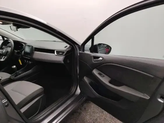 RENAULT CLIO V - voiture d'occasion - Photo 18