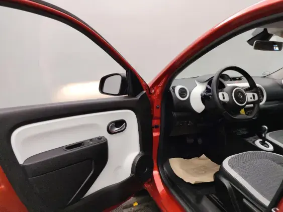 RENAULT TWINGO ELECTRIQUE III - voiture d'occasion - Photo 17