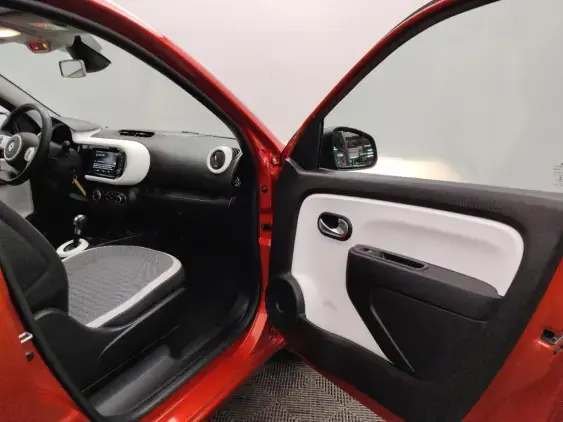 RENAULT TWINGO ELECTRIQUE III - voiture d'occasion - Photo 18