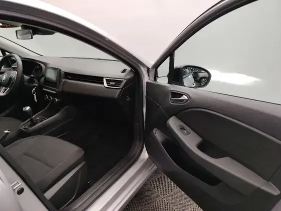 RENAULT CLIO V - voiture d'occasion - Photo 19