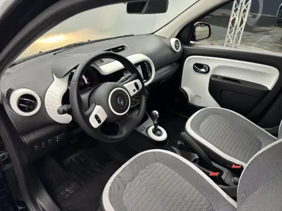 RENAULT TWINGO ELECTRIQUE III - voiture d'occasion - Photo 16